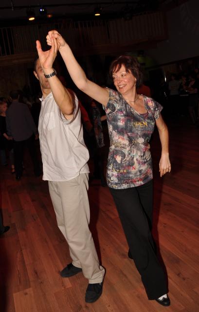 min 2010 02 07 station danse 081
